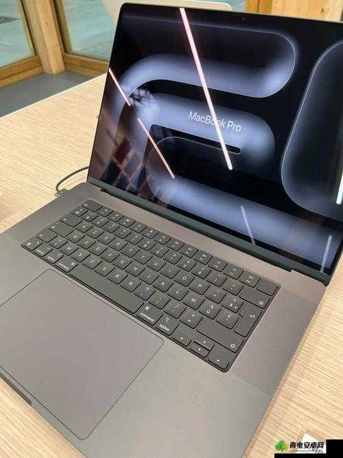 欧美 Macbook Pro 高清且无收费限制畅享体验